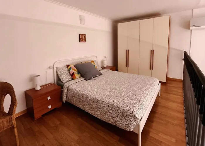 Gemme Fiorentine Apartments In Front Of The Train Station 5 Minutes From The Centre Free Parking